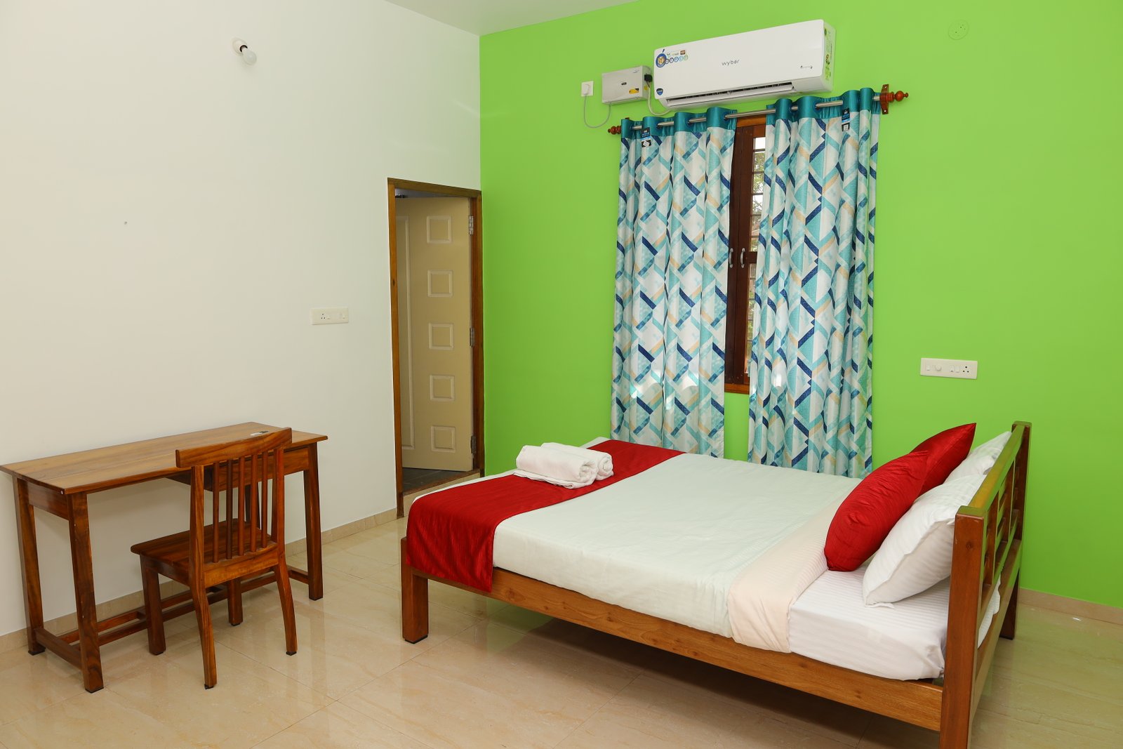 Guest room at La Villa Le Bonheur