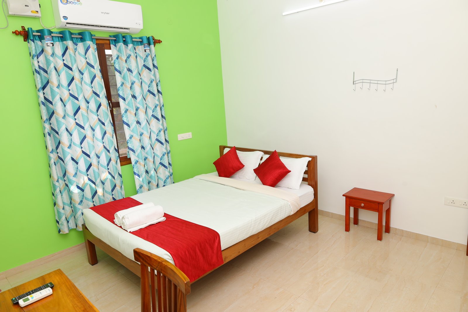 Comfortable room at La Villa Le Bonheur